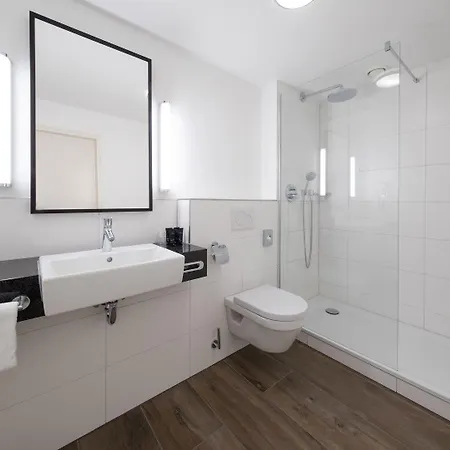 デ ビルデベルフ 4*